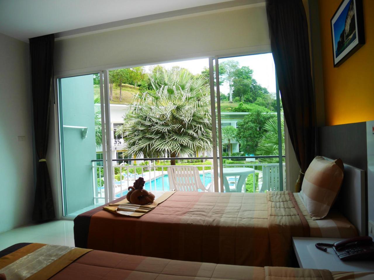 Gypsy Sea View Resort- Phi Phi Island Exterior photo